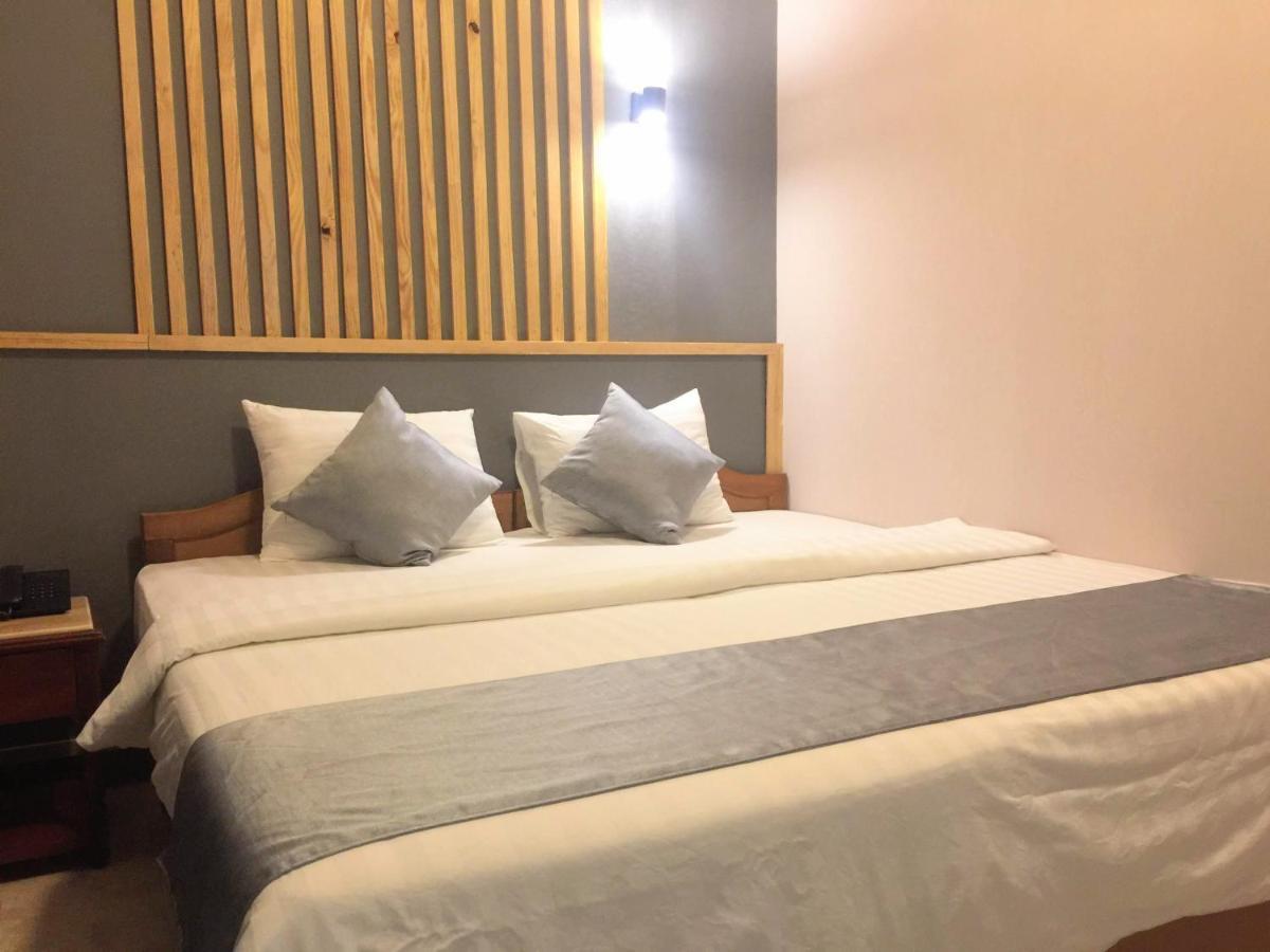 Na Nue Hotel Ho Şi Min Exterior foto